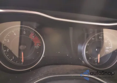 2019 Jeep Cherokee Limited 4X4 from USA, damaged, VIN 1C4PJMDN5KD460906